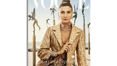 女性情報誌 Vogue Scandinavia April/May 2022 Issue 5 Buy Vogue Scandinavia's April-May Issue Featuring Elsa Hosk