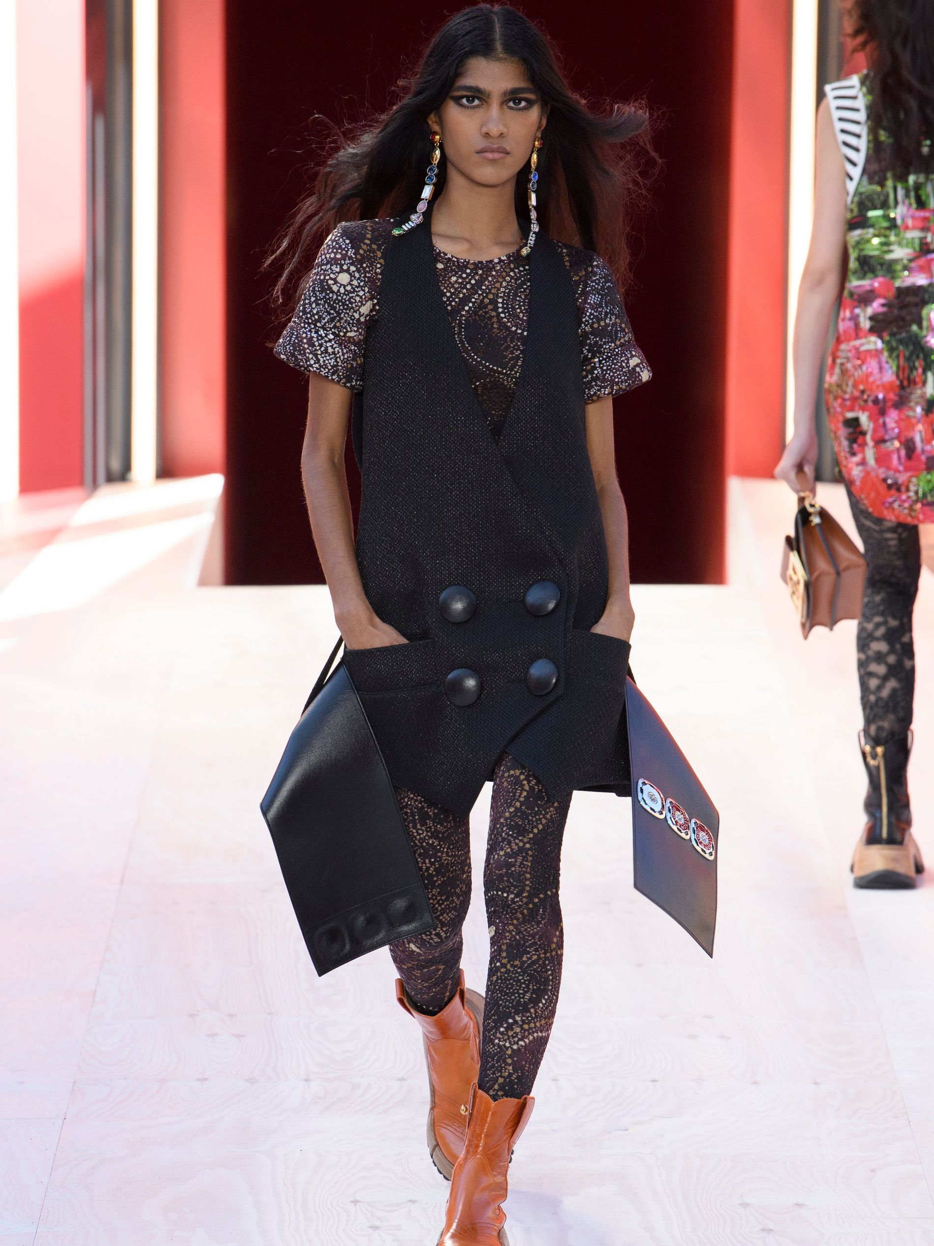 Louis Vuitton Unveil New SS23′ Footwear Silhouette at Paris