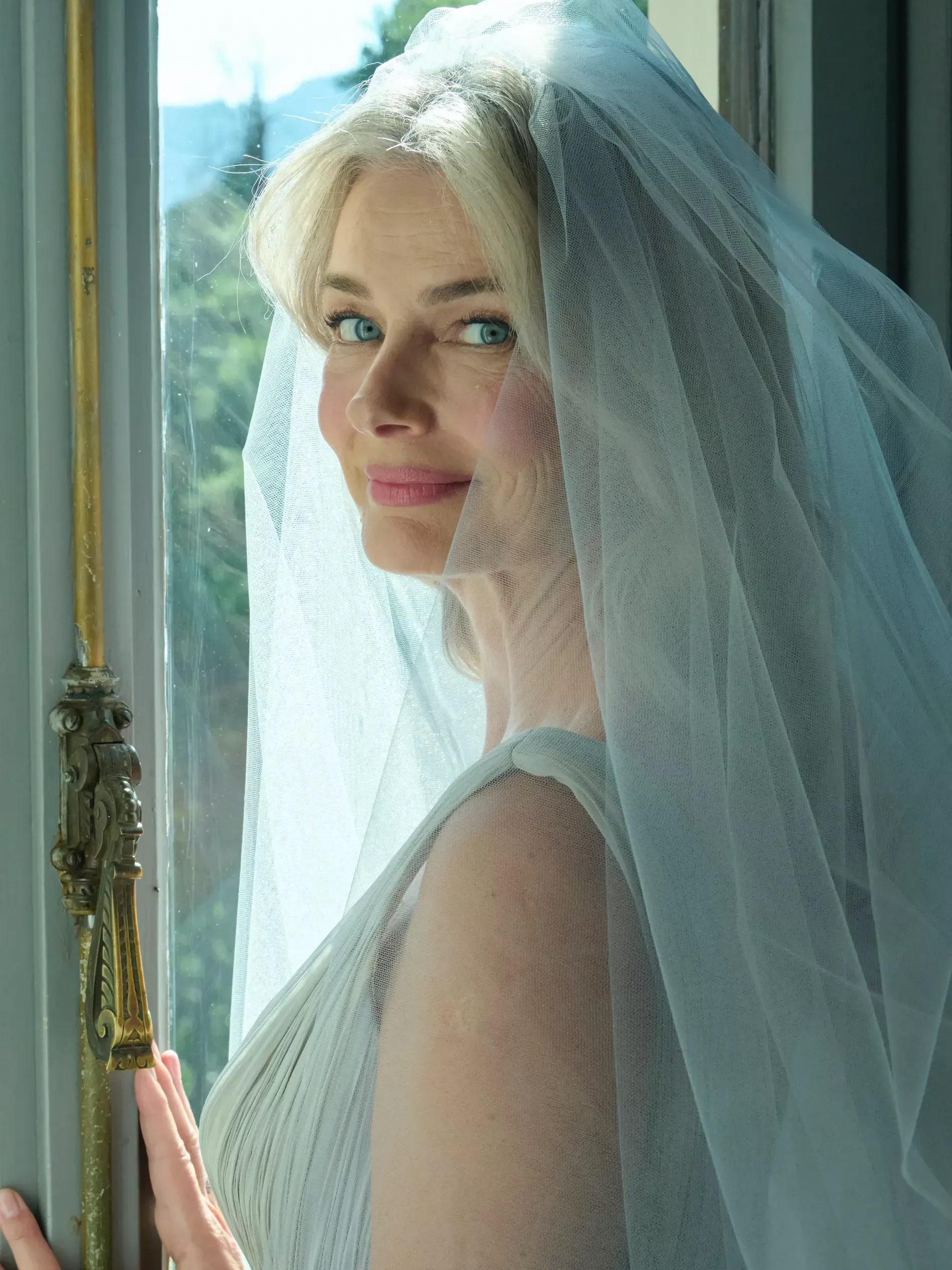 Paulina Porizkova Lakeside Italian Wedding to Jeff Greenstein