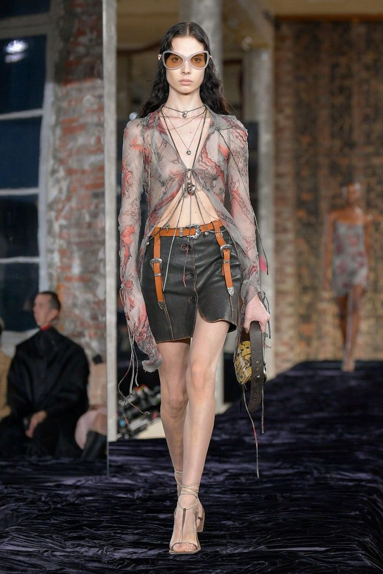 Geisha Haute Couture : louis vuitton spring/ summer