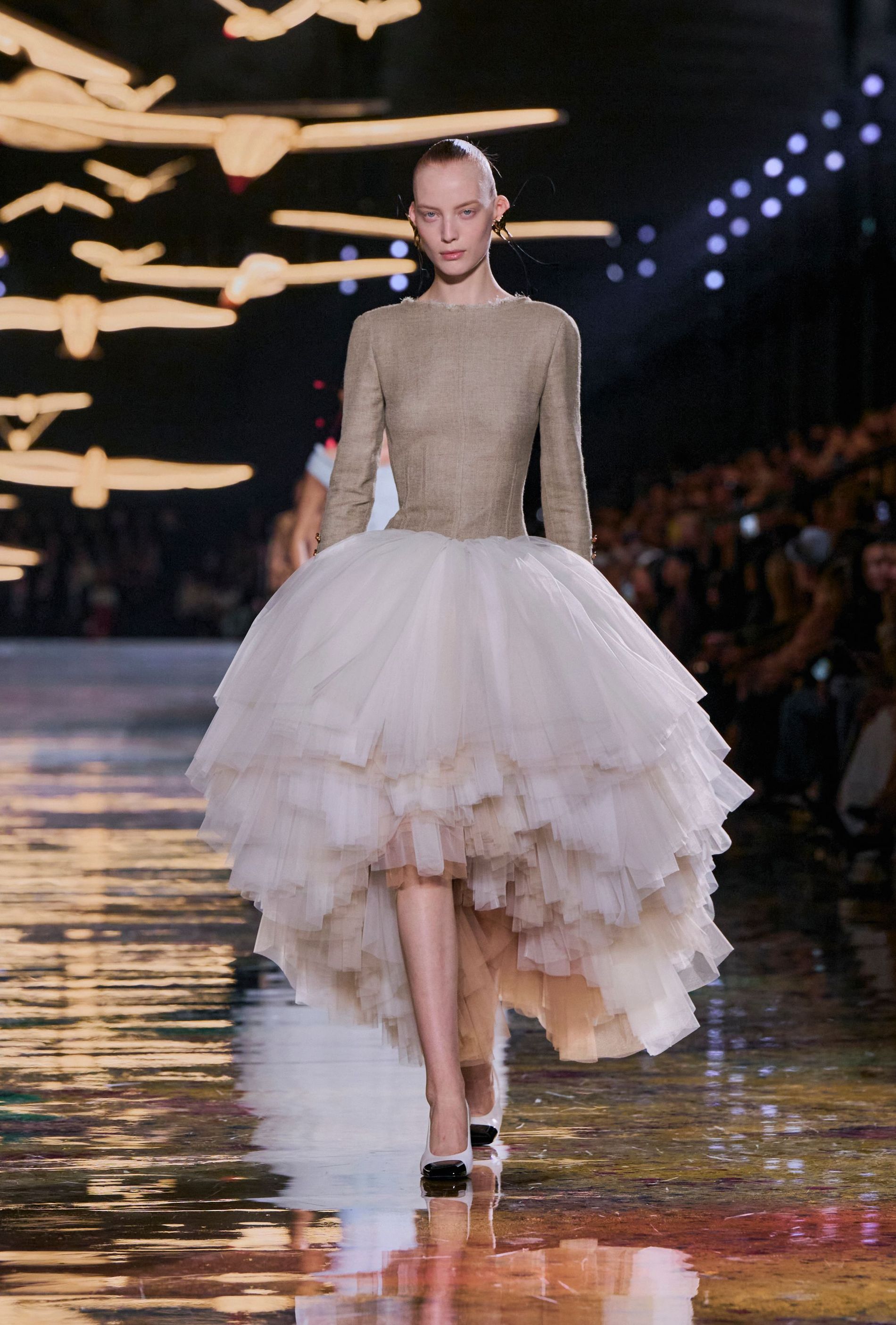 Model walking the Chanel Spring/Summer 2027 runway collection