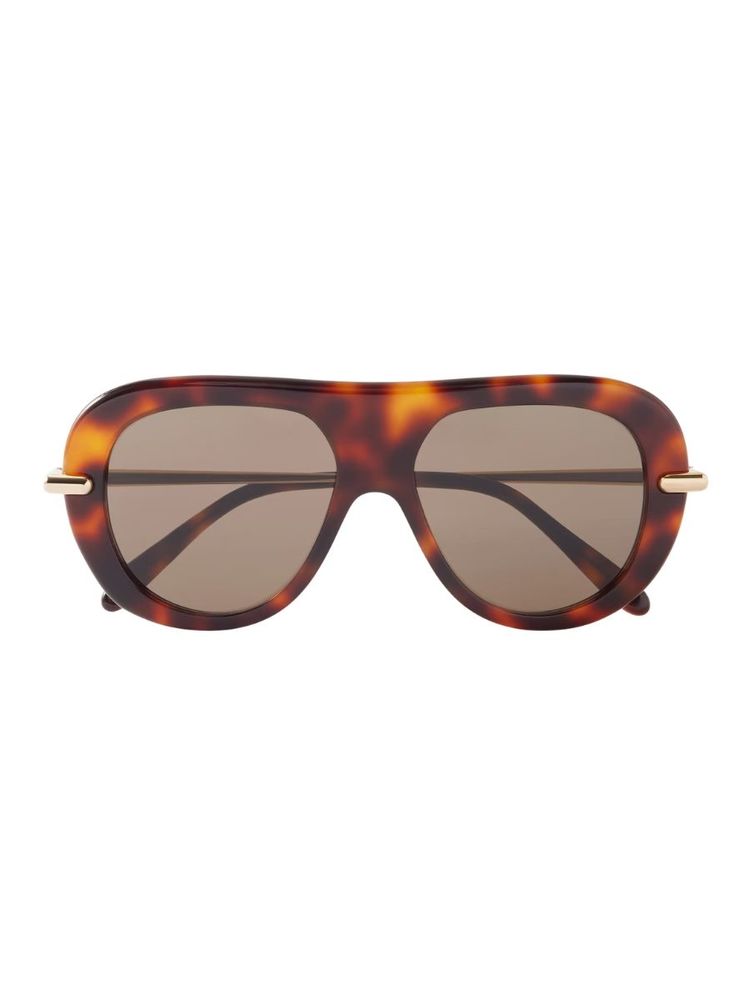 The best aviator sunglasses by Loewe 2026 on white background