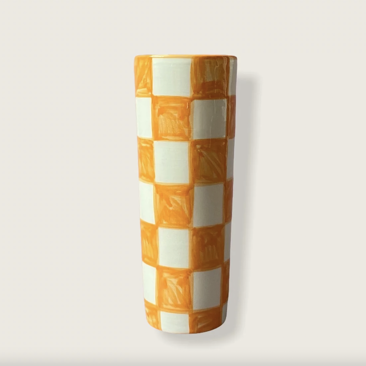 white & melon checkmate vase Vaisselle Boutique