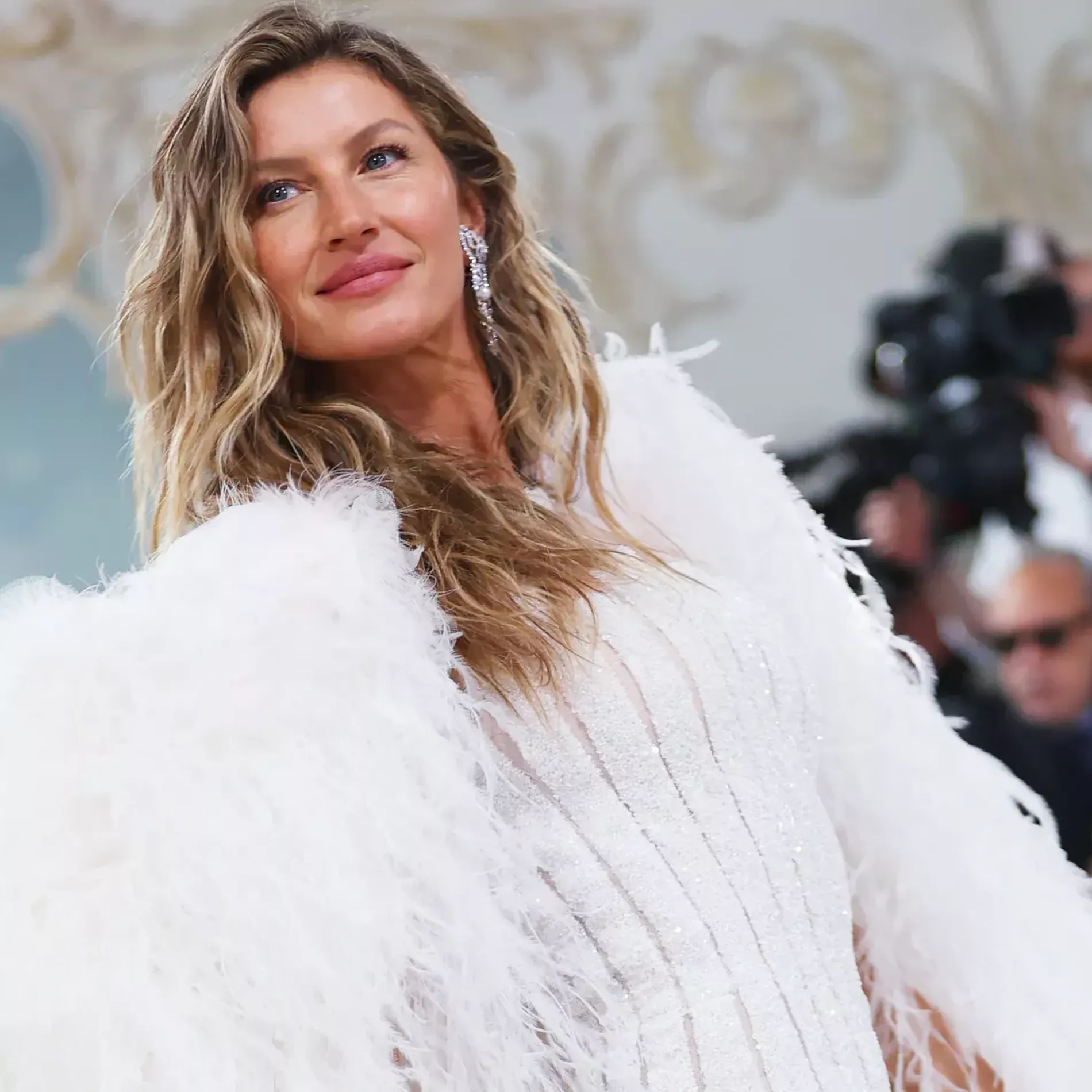 From Gisele Bündchen to Alexa Chung, 10 of the best bridal looks at the  2023 Met Gala - Vogue Scandinavia