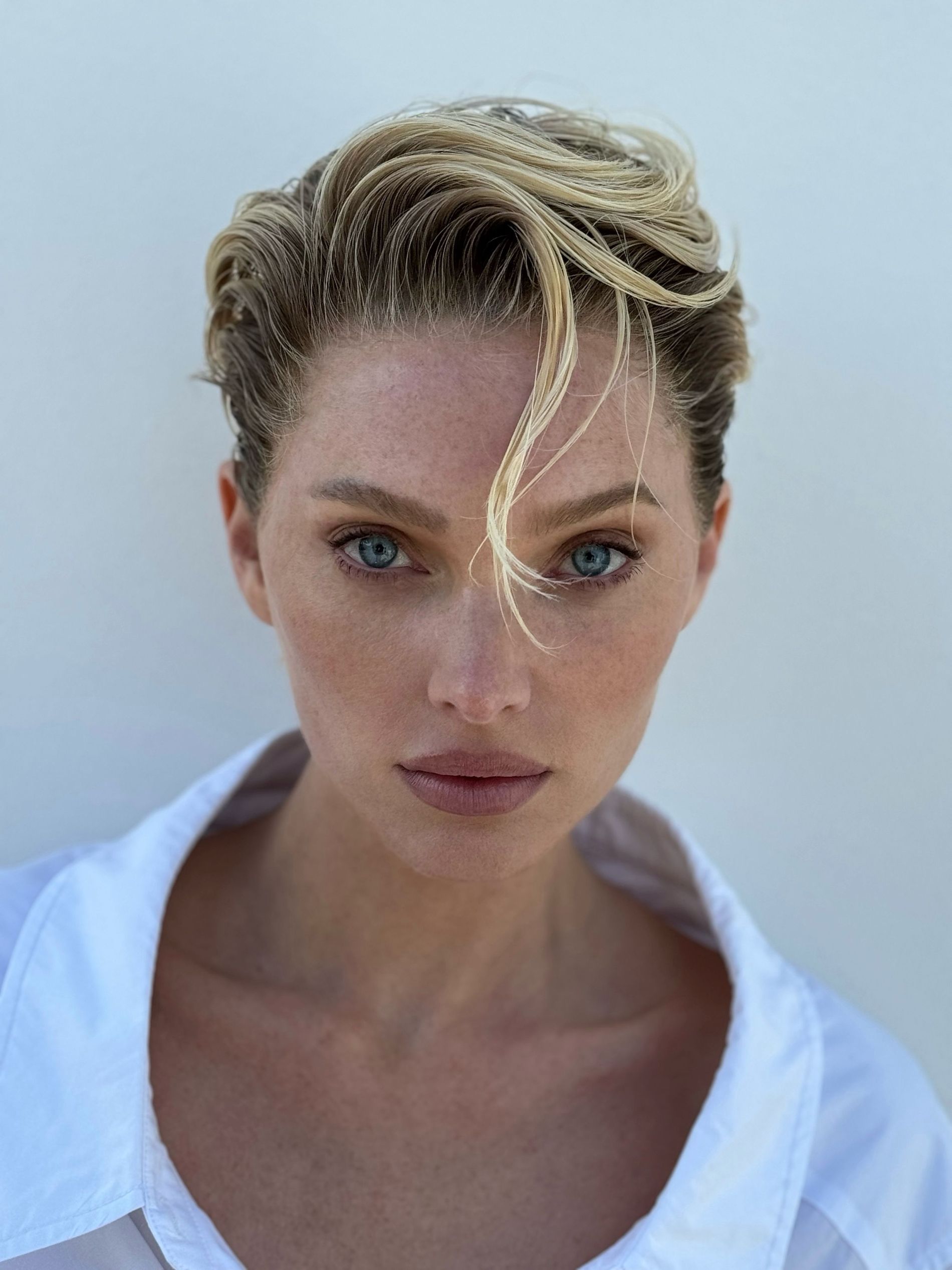 Elsa Hosk faces the camera, showing off her new short hair cut