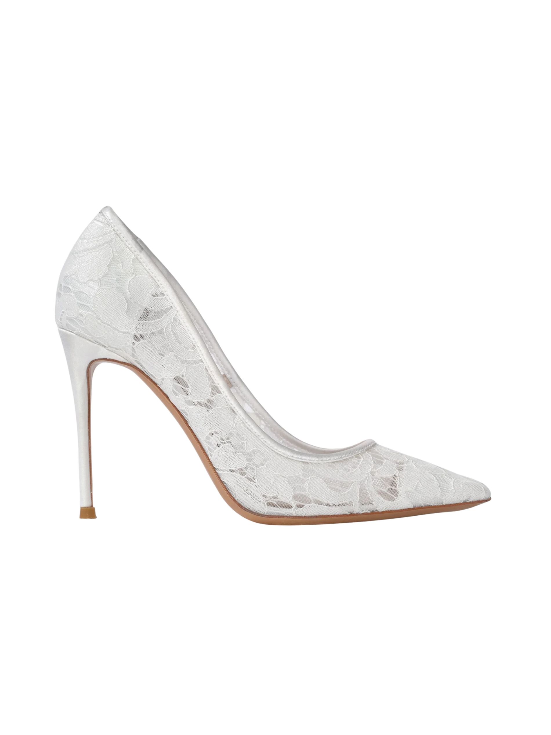 The best white lace pumps - Black Suede Studio - On a white background