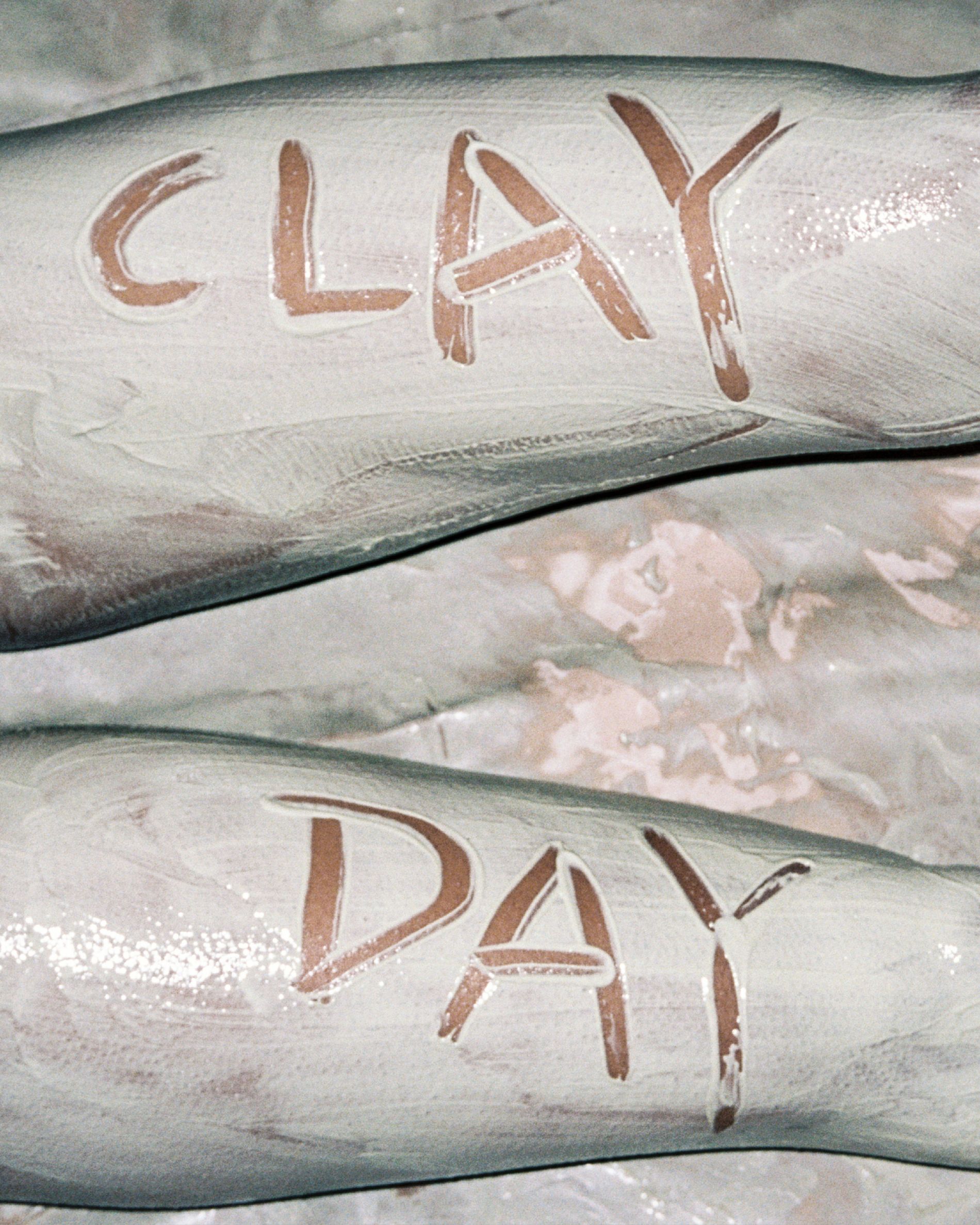 legs body clay