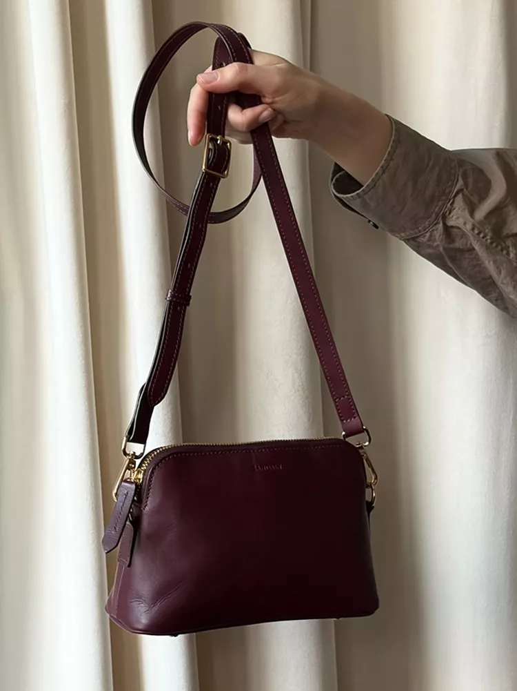 Burgundy Elenor bag from Sandain