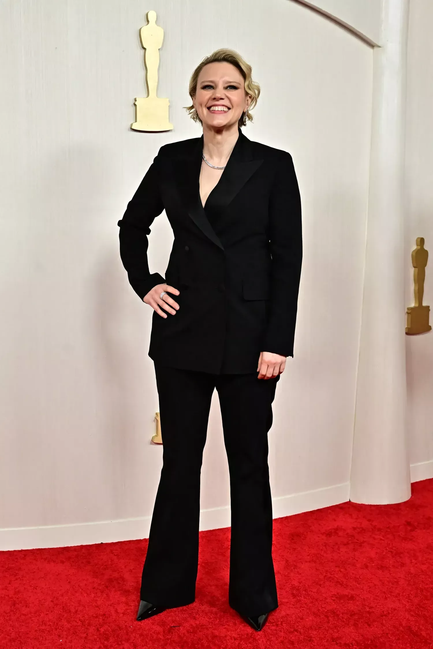 Kate McKinnon on the Oscars 2024 red carpet