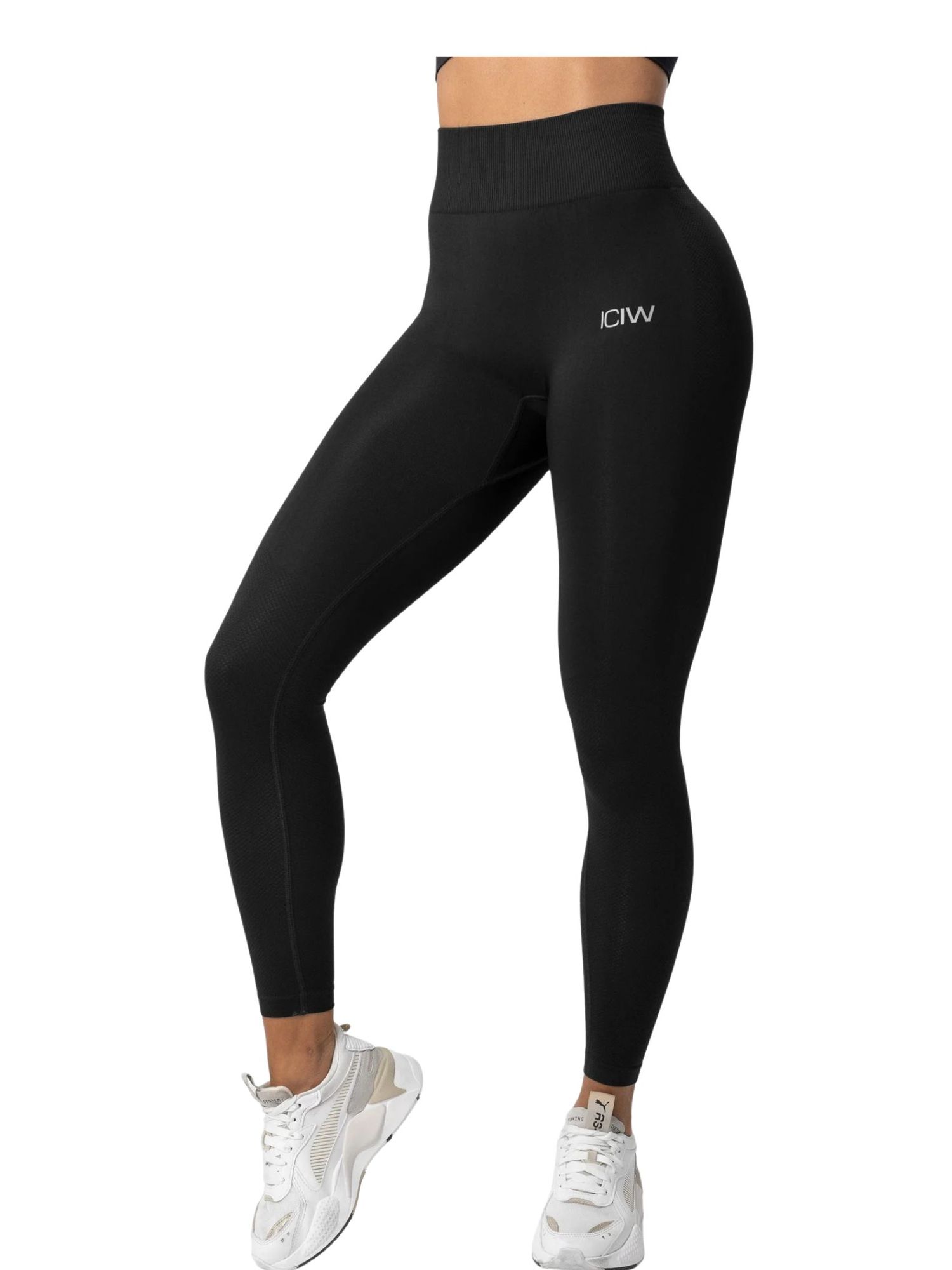 Black seamless workout leggings