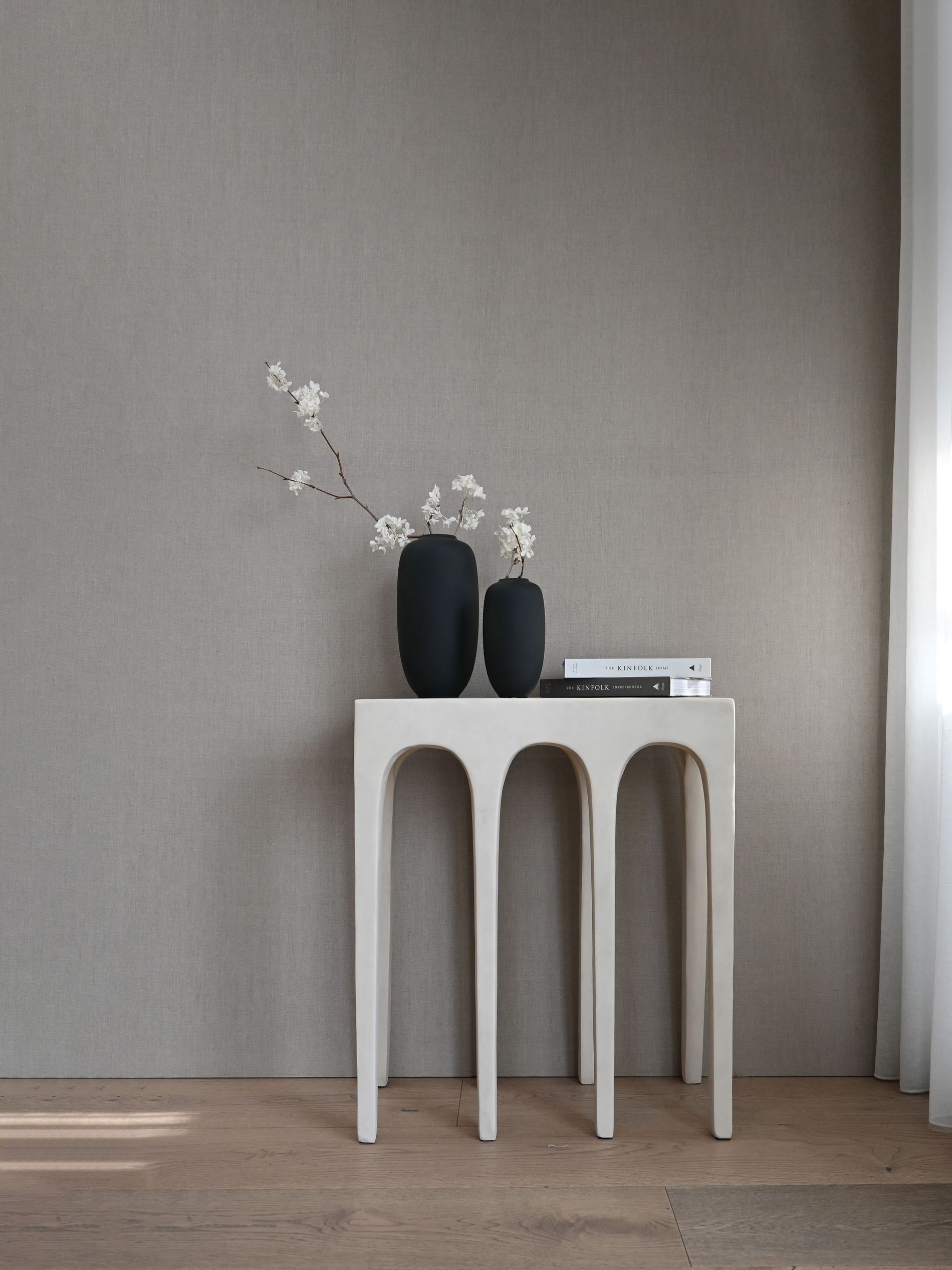 101 Copenhagen 'Bow' console