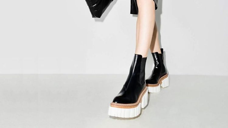 Vogue discount boots 219
