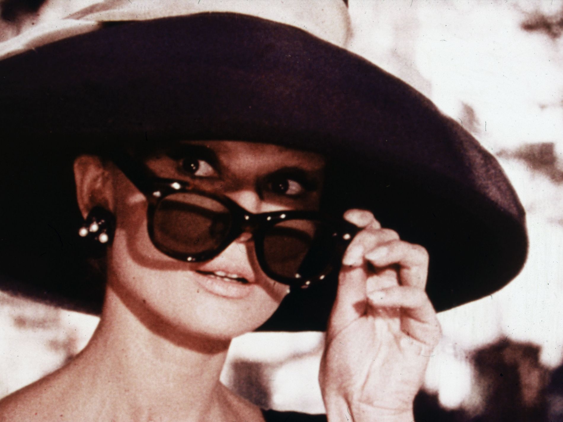 Audrey Hepburn Breakfast at Tiffany's Sunglasses Hat
