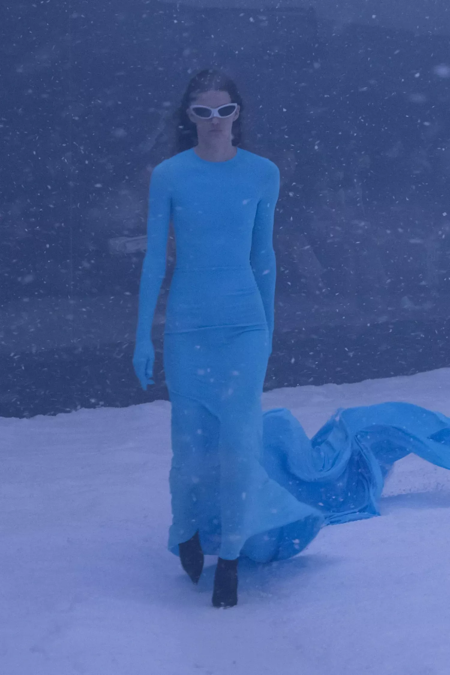 5 things to know about Balenciaga's snowstorm AW22 show 5 things to know about Balenciaga's snowstorm AW22 show