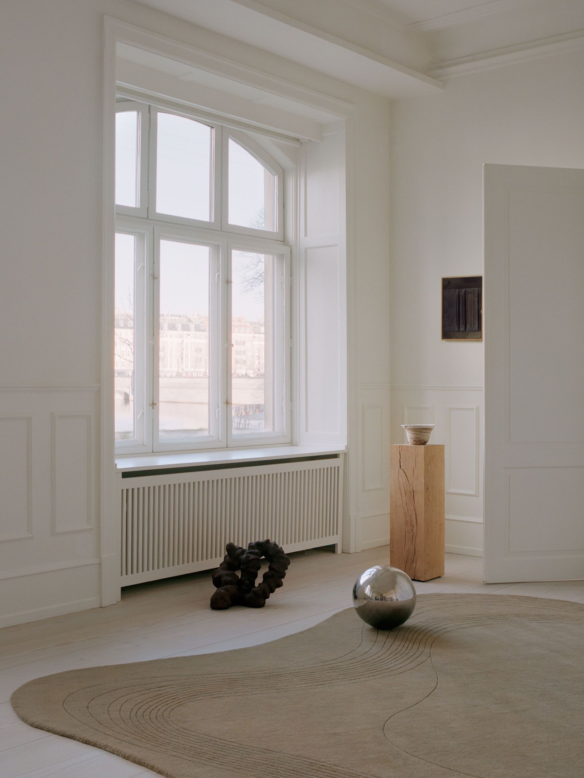 Linie Design Fluid Arc collection