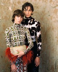 The 10 best gender-fluid moments from Paris Fashion Week SS22 - Vogue ...