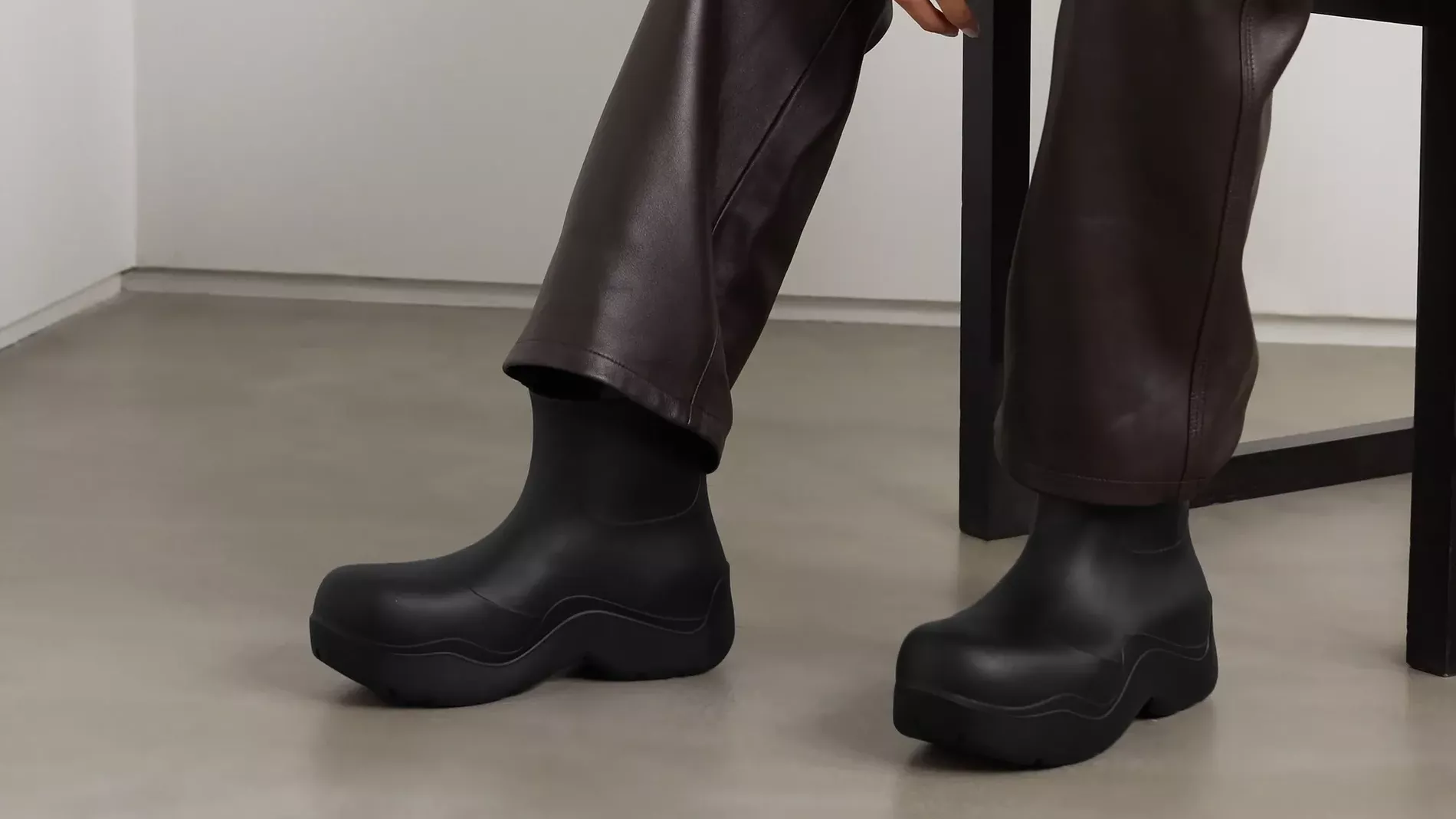 Why the Bottega Veneta Puddle Boot is not going anywhere - Vogue