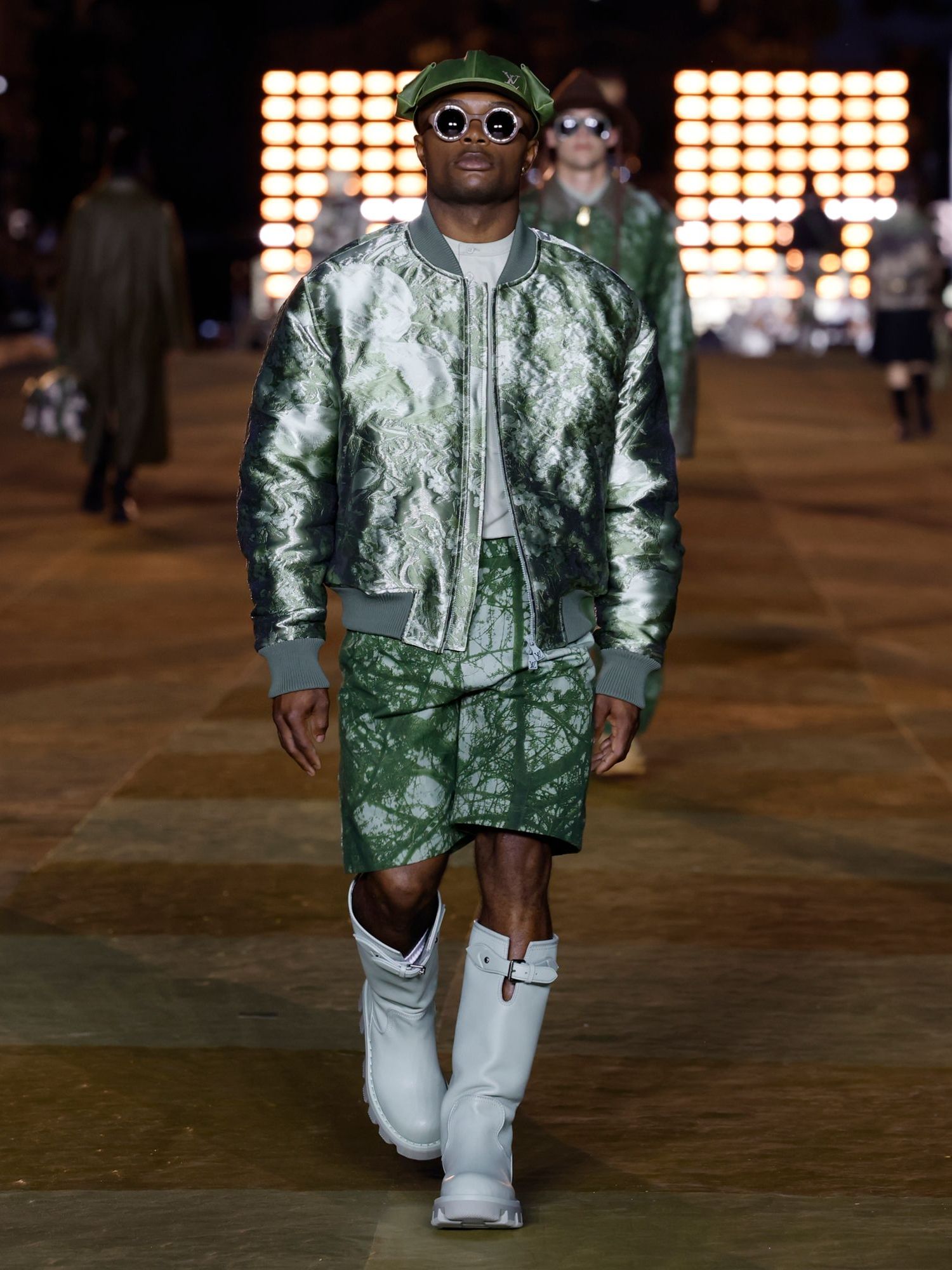 A look from the Louis Vuitton Men's Spring-Summer 2018 Fashion