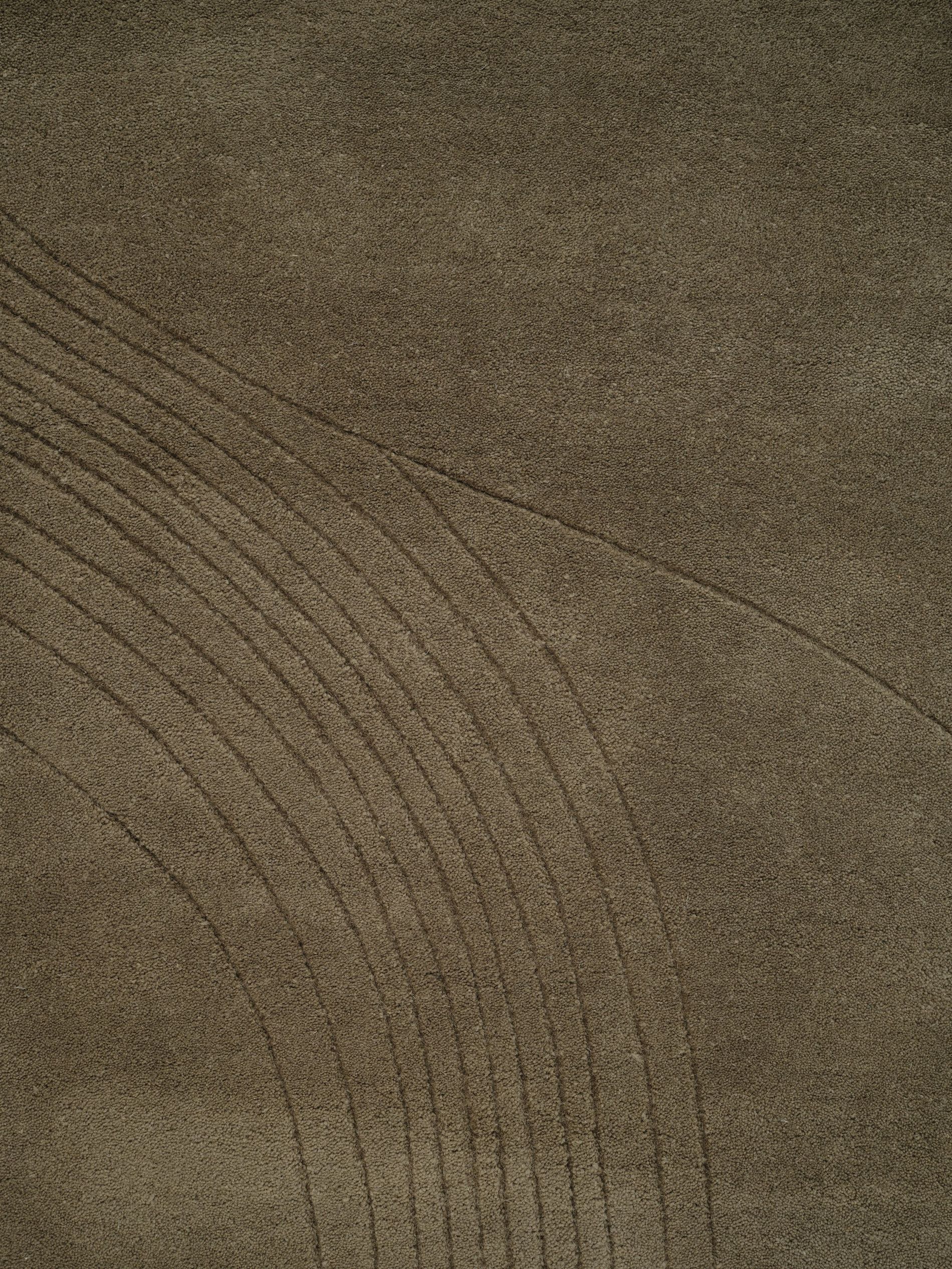 Linie Design Fluid Arc collection