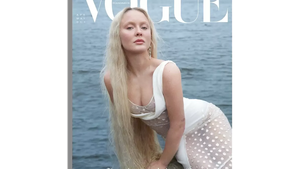 Magazine_Cover_issue_11_437611