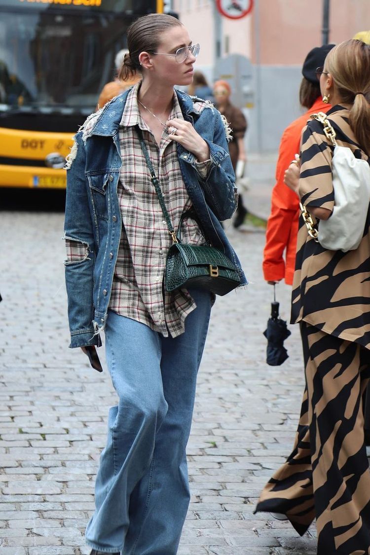 These are the denim jeans Vogue editors swear by - Vogue Scandinavia