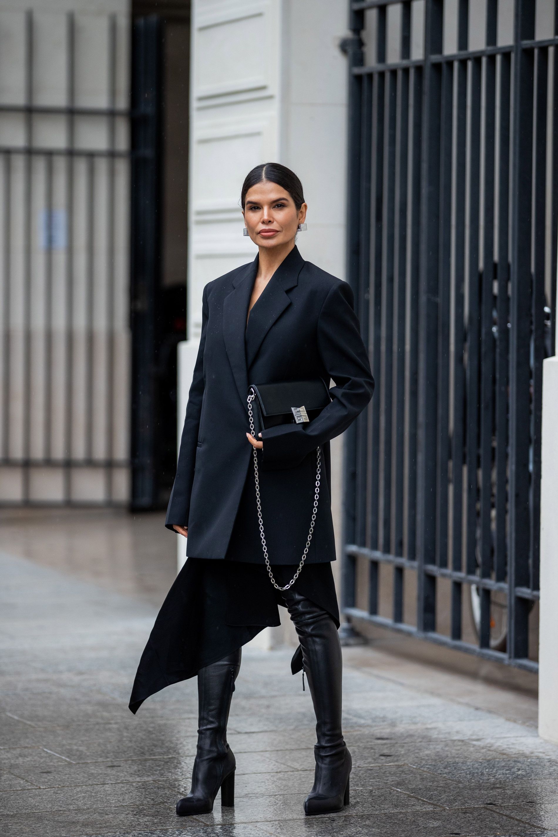 All black out fit thigh high boots