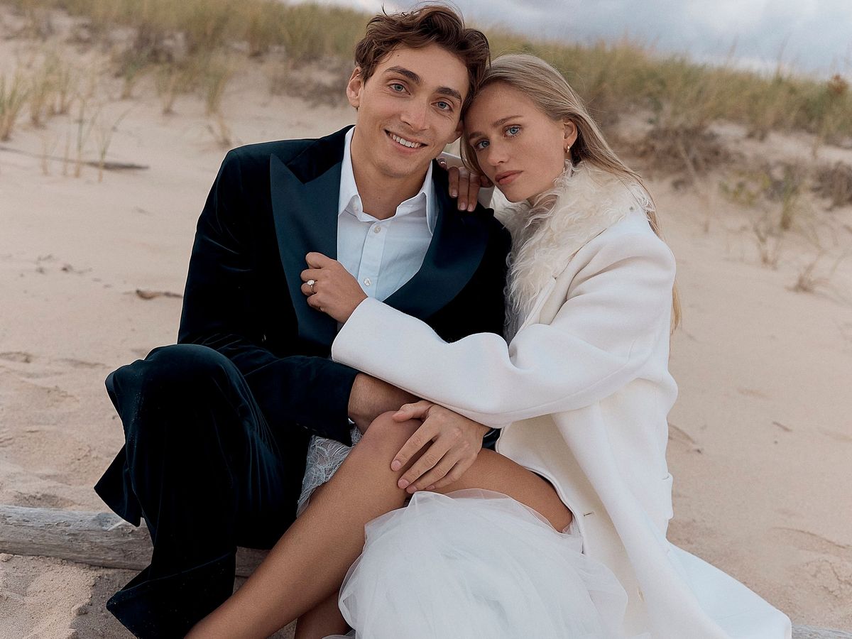 I was more nervous than at the Olympics”: How Mondo Duplantis planned his elaborate secret proposal to Desiré Inglander - Vogue Scandinavia