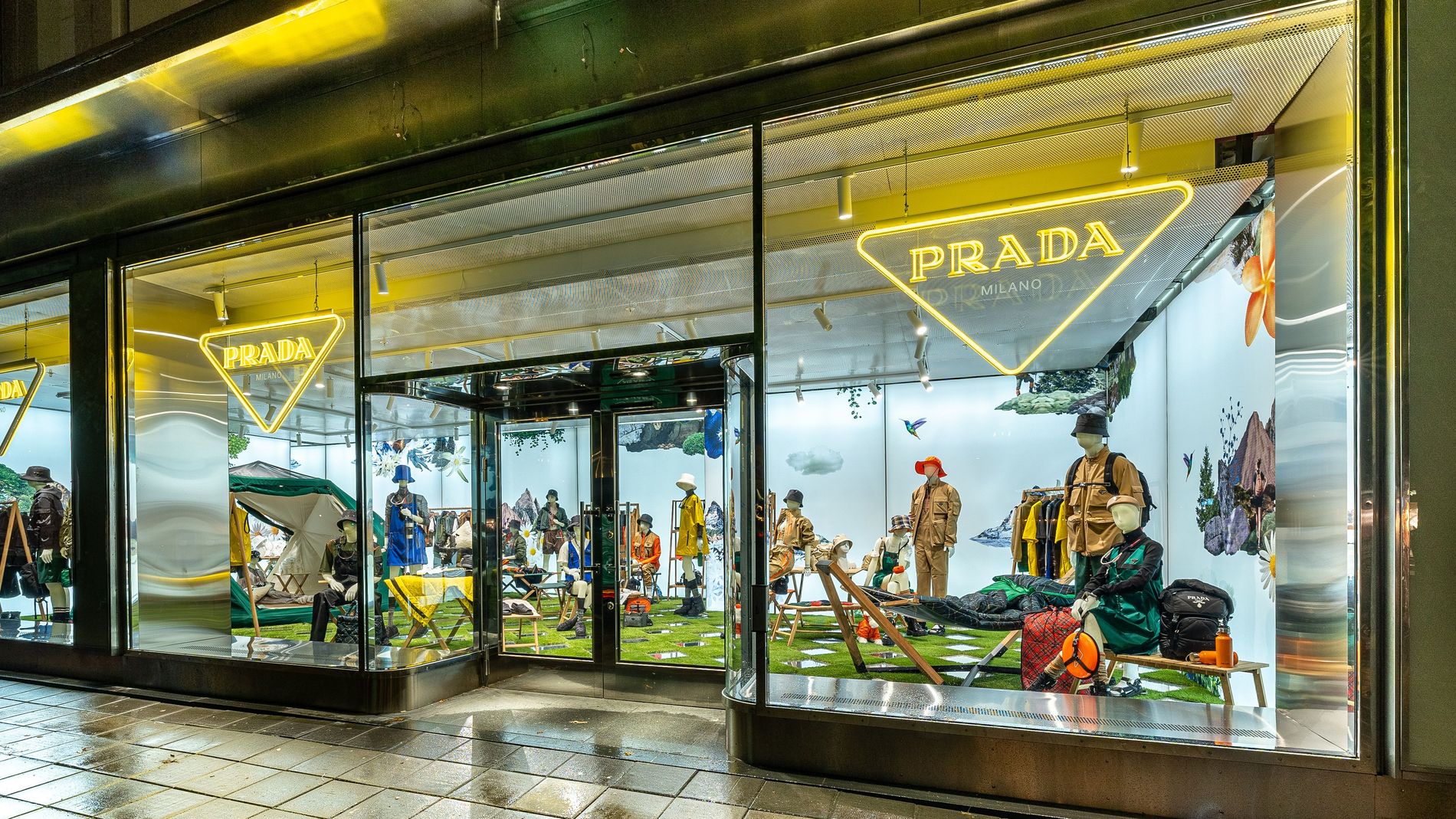 Prada's new Stockholm pop-up store is a must-go this autumn