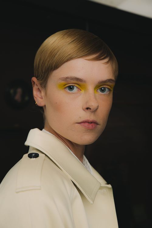 The 7 makeup trends that defined 2025, according to celebrity makeup ...