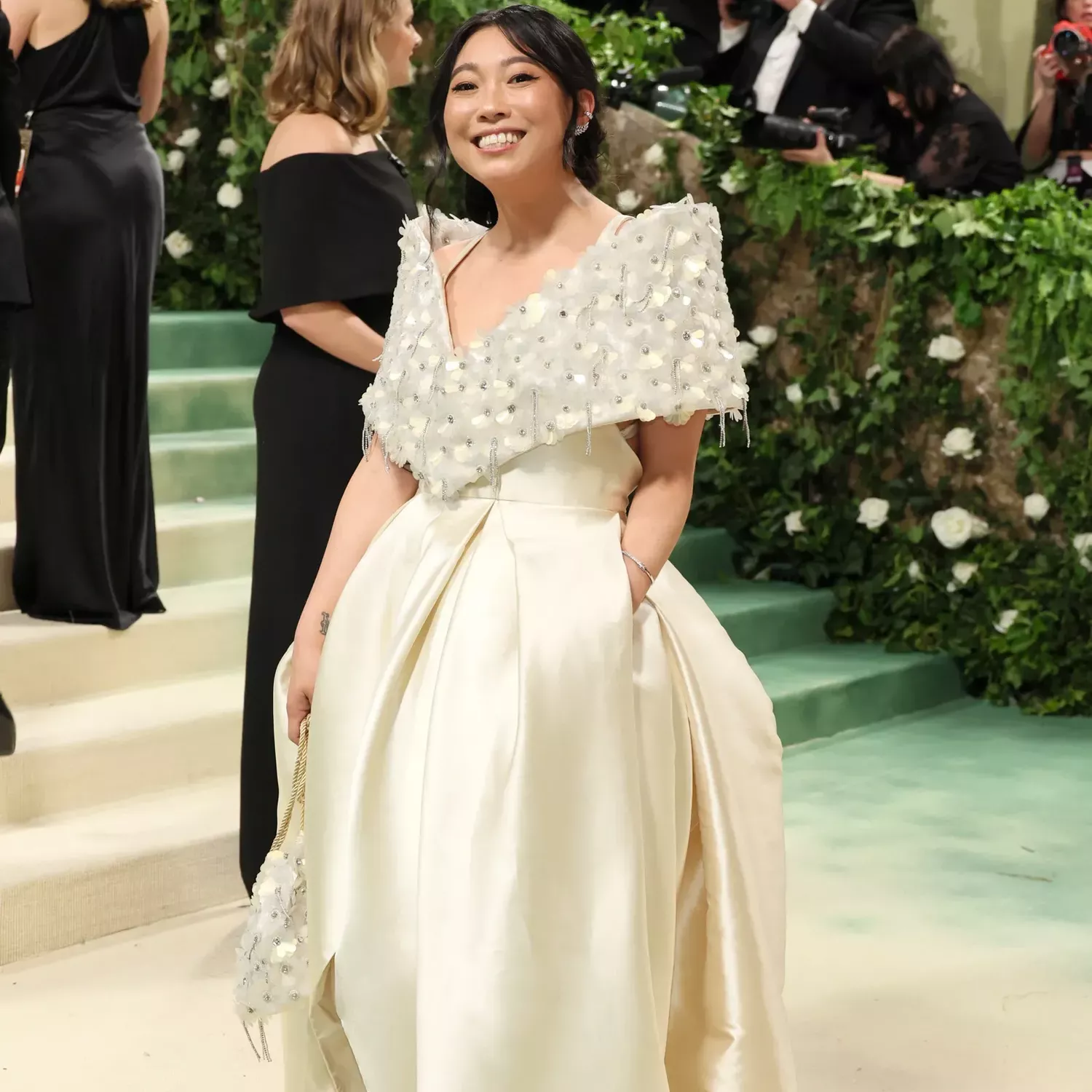 Awkwafina in H&M, Jennifer Behr and Graziela