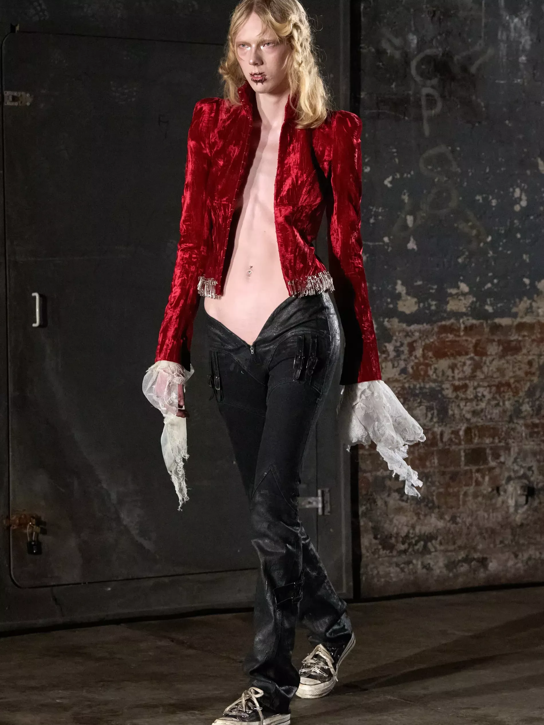 Signe Michaelsson at Dilara Findikoglu London fashion week
