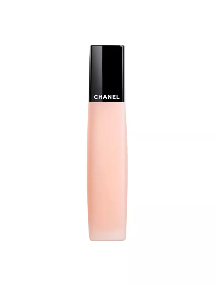 The best nail oil - Chanel - On a white background