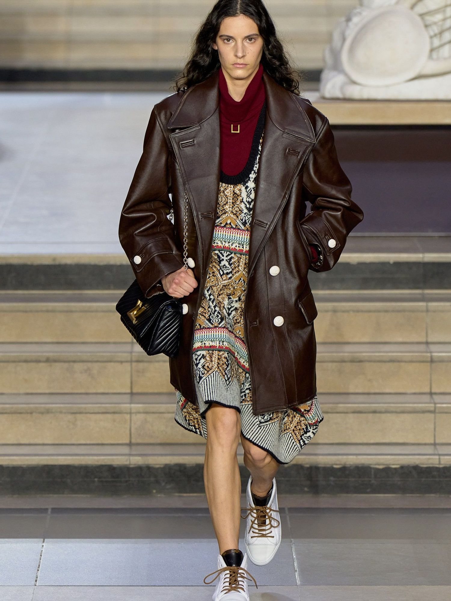 Louis Vuitton 22 new 2054 warm down jacket Paris fashion week catwalk style