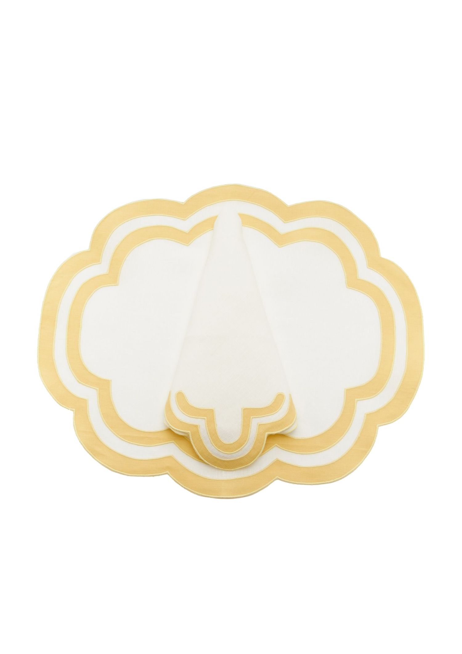Butter yellow napkins and place mats
