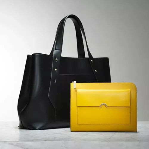 LŪRA Yve Tote Jen Bag Onyx Bee