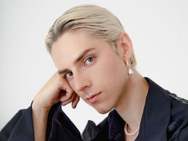 mikko puttonen boy in the pearl earring