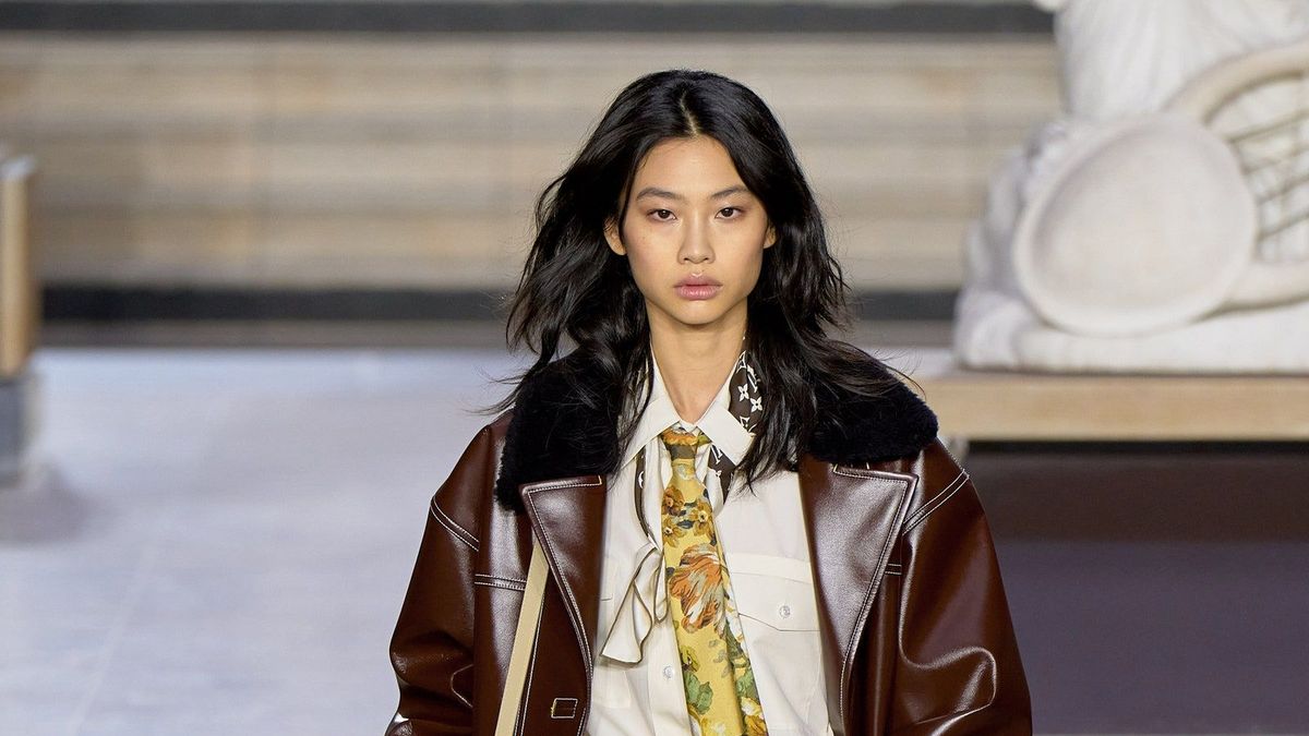 LOUIS VUITTON'S FALL 2024 READY-TO-WEAR IS ALL ABOUT THE BEAUTY OF DUALITY  - Numéro Netherlands
