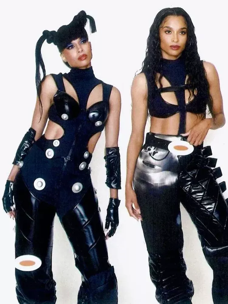 Ciara and her pals embodied TLC –  ’90s outfits seen in the girl group’s “No Scrubs”.