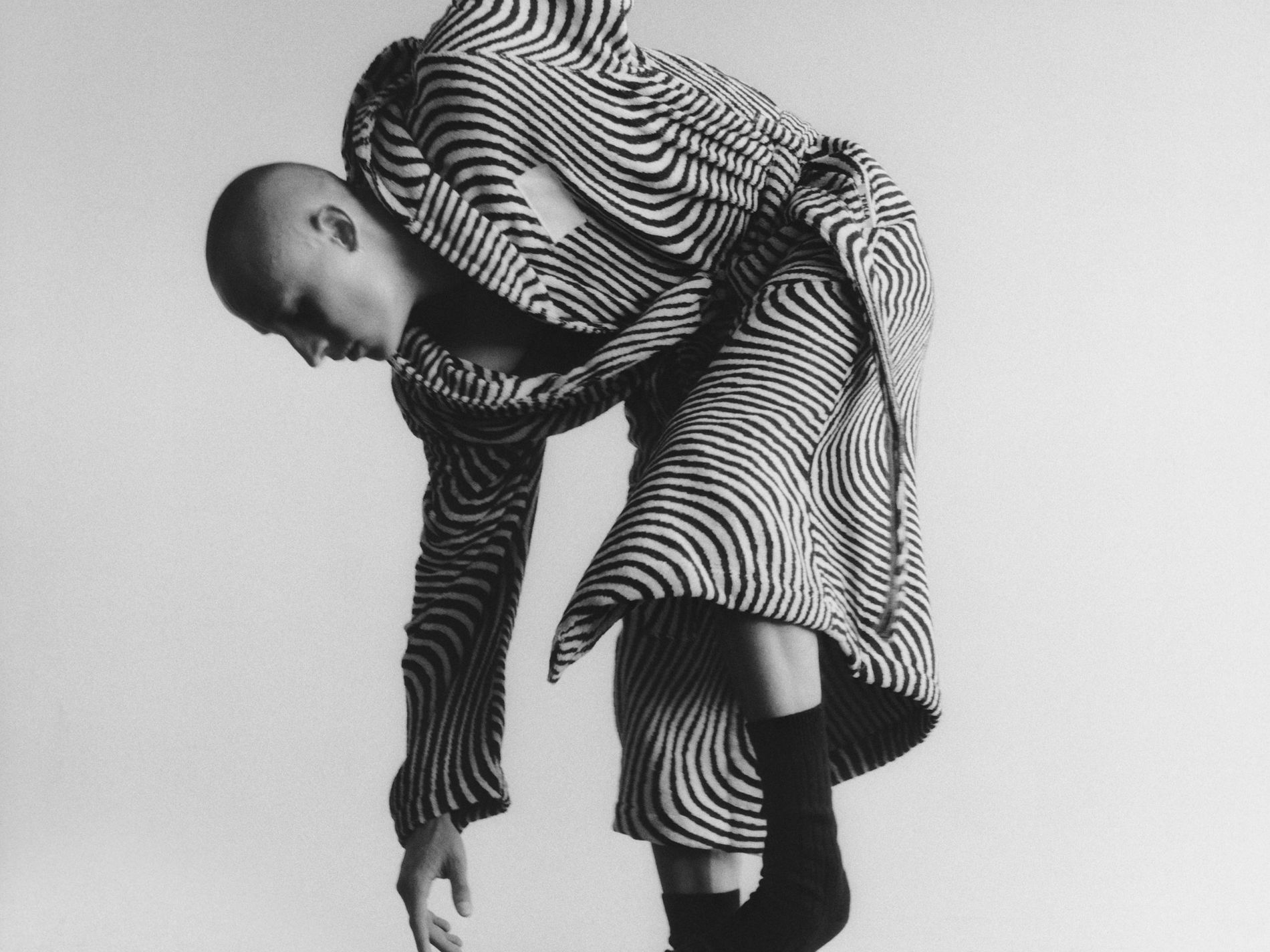 To celebrate Jamie xx's upcoming album, Tekla has dropped a groovy