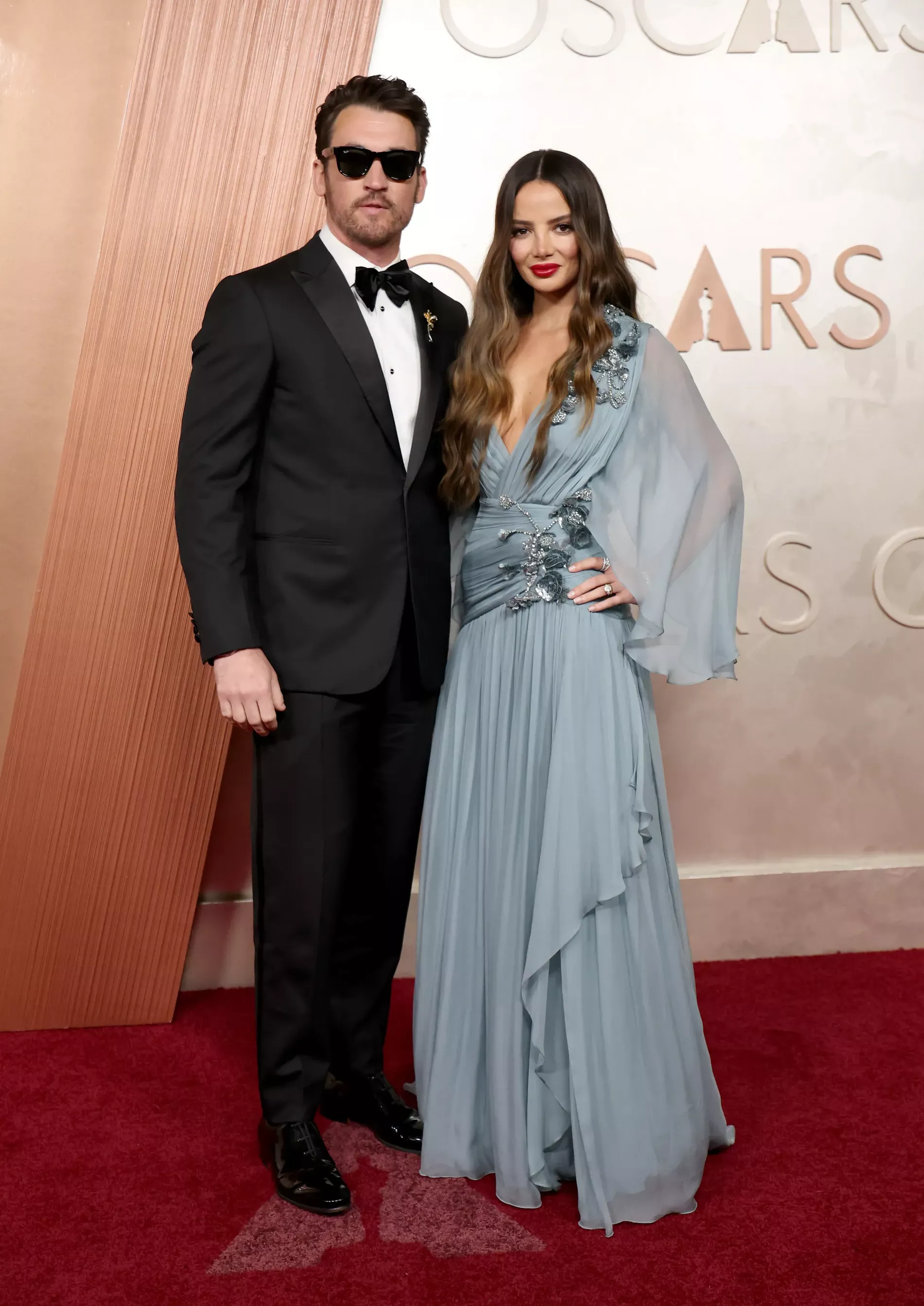 Miles Teller and Keleigh Sperry Teller at the 2025 Oscars