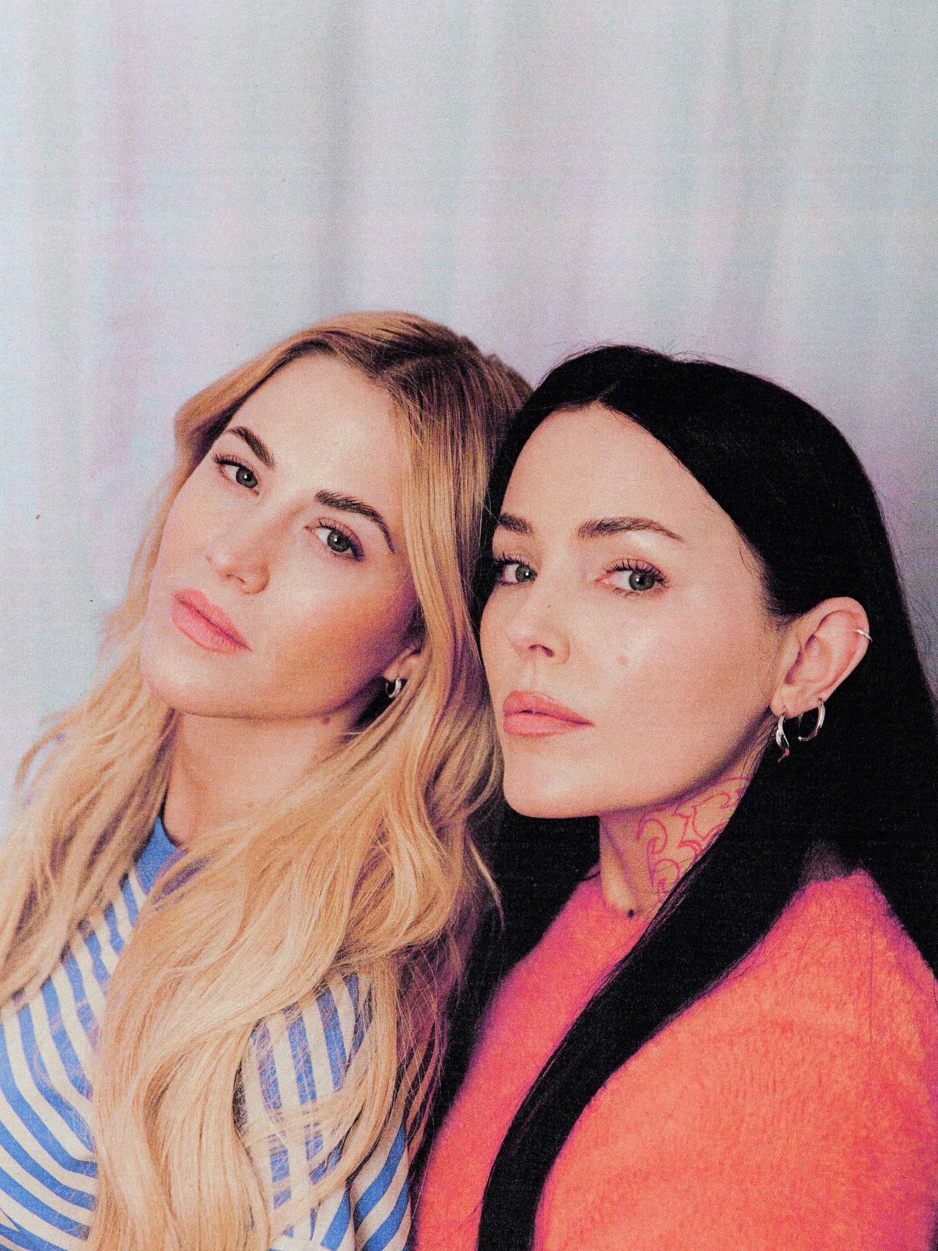 Molly Sandén and Miriam Bryant