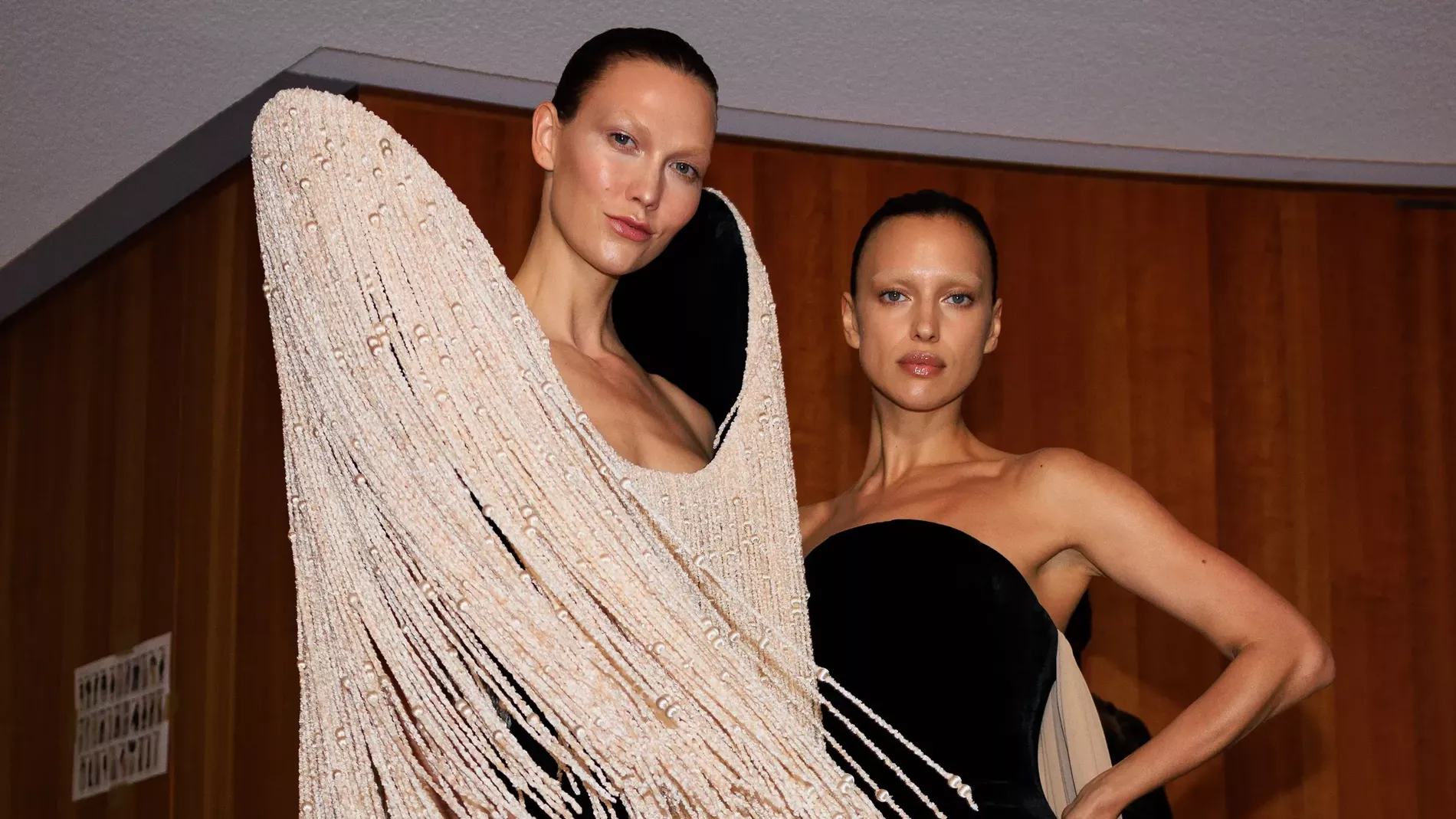 Paris couture Schiaparelli