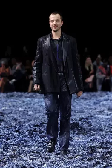 Mark your calendars: Glenn Martens is named H&M design
