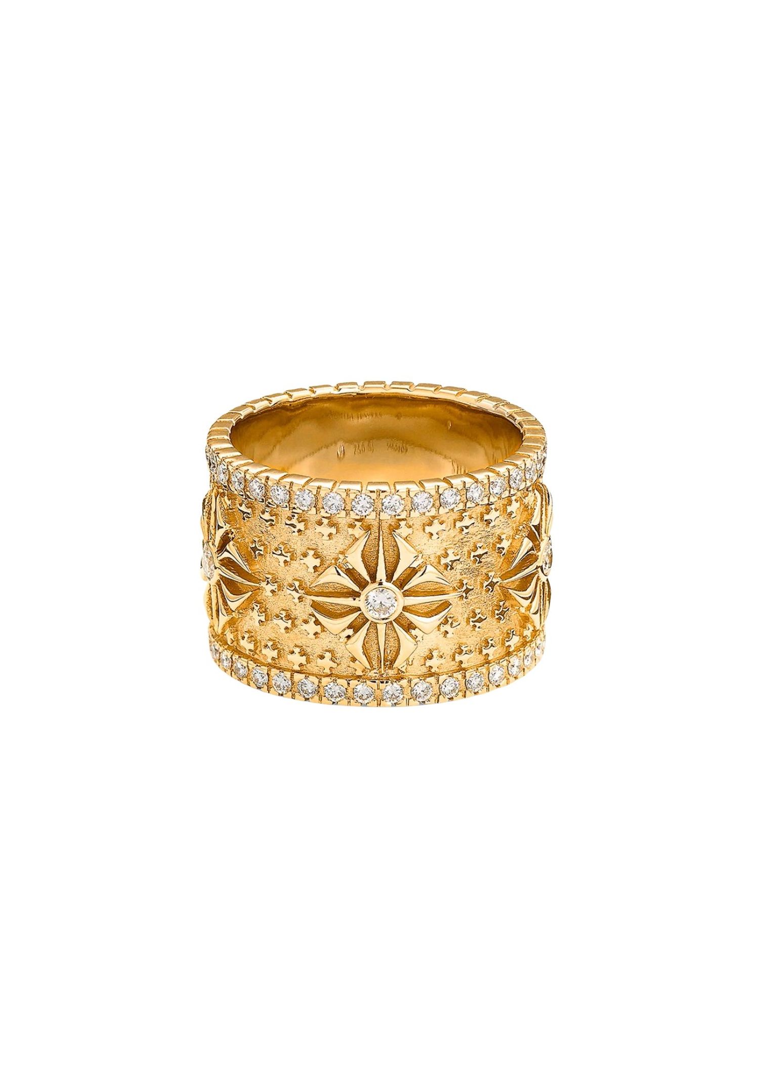 Gold ring with diamonds