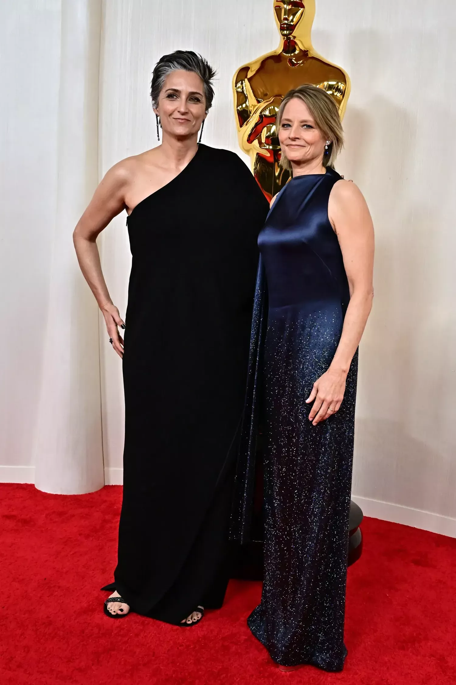 Alexandra Hedison and Jodie Foster on the Oscars 2024 red carpet