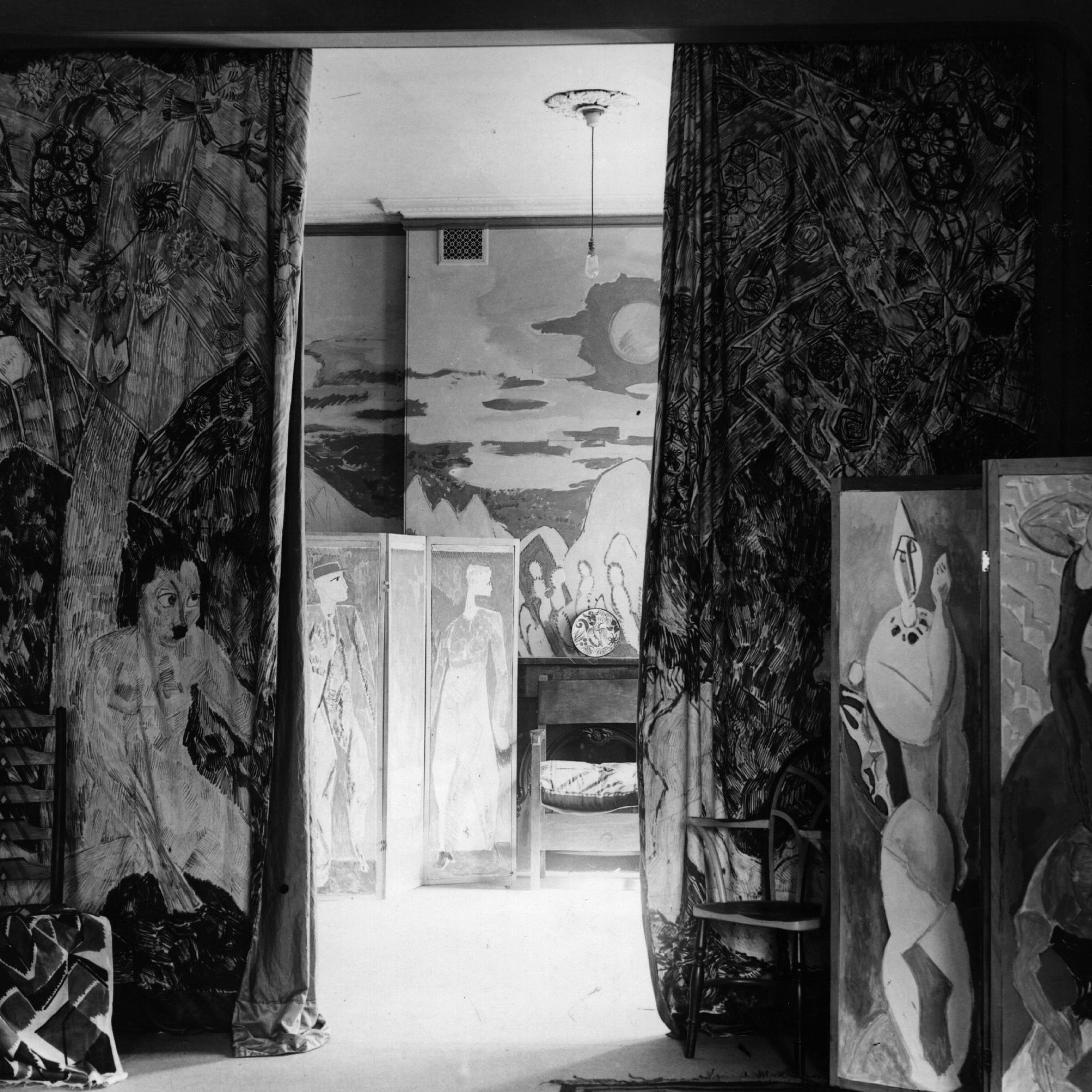 Bloomsbury group interiors